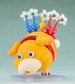 The magnetic Pikmin attached to the Nendoroid.