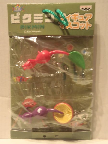 File:Red and Mushroom Pikmin JP party favors.jpg