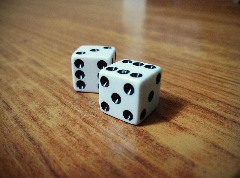 File:Dice on the table six and five.jpg