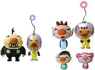 Clay models of the characters in Pikmin 2.